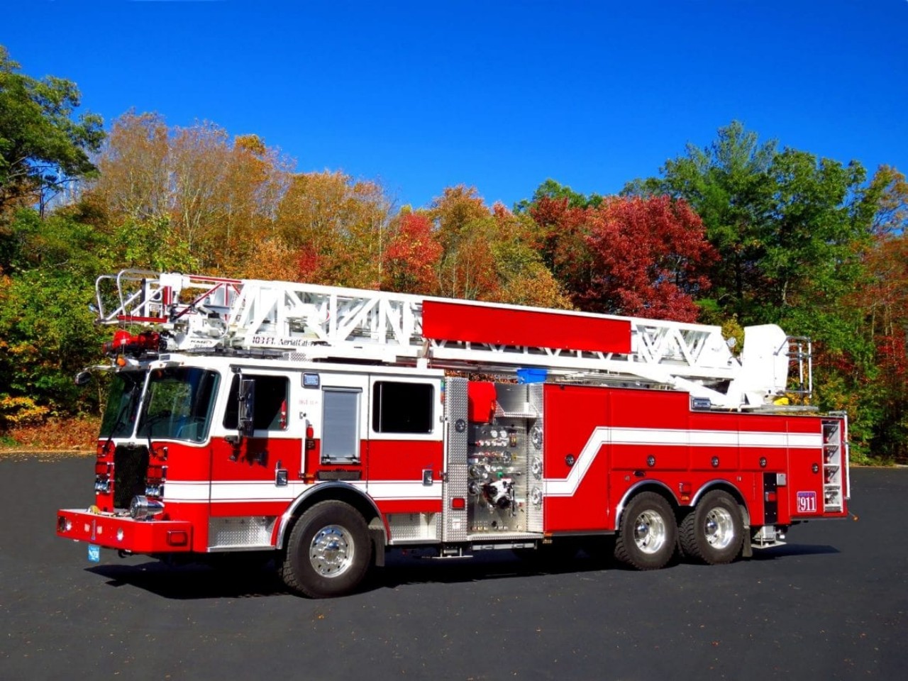 Aerials Fire Truck (2)