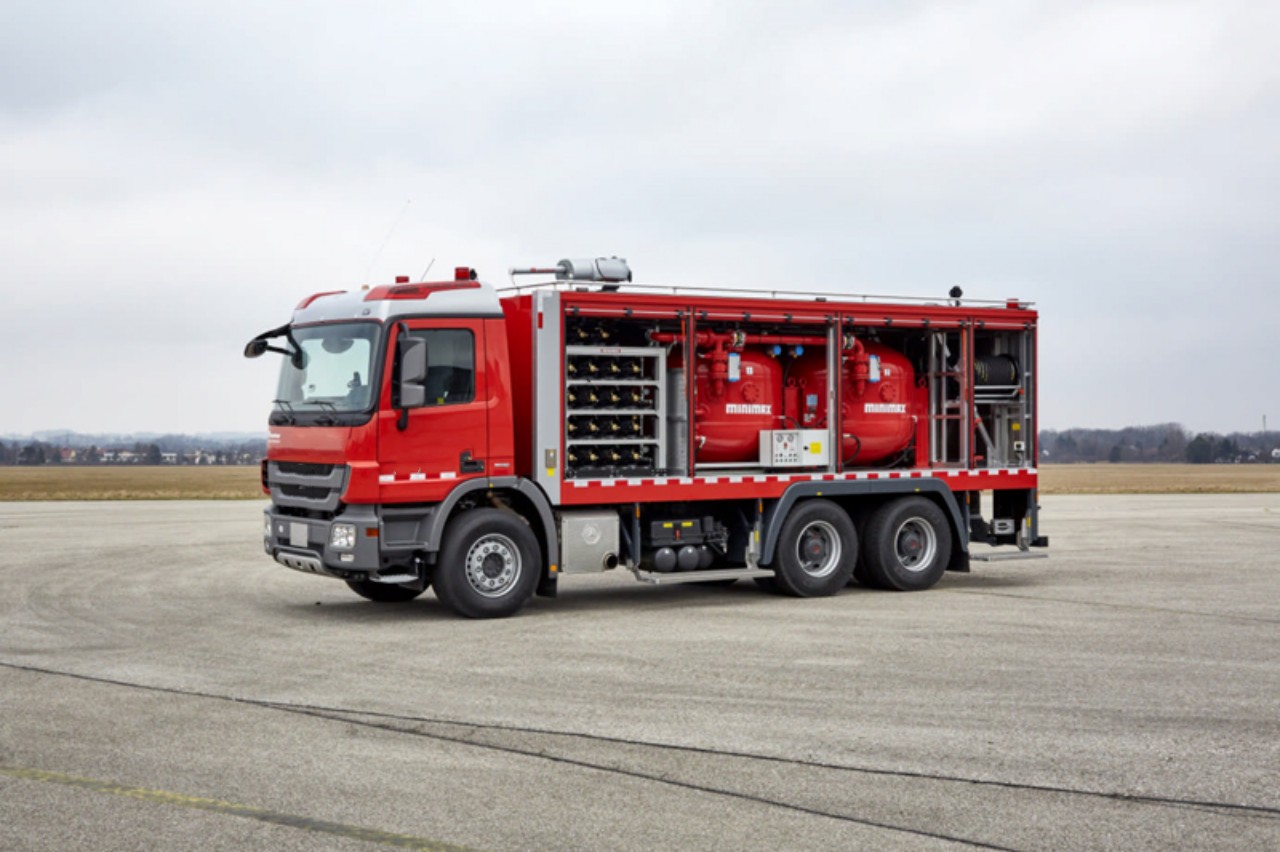 Dry Powder Fire Truck