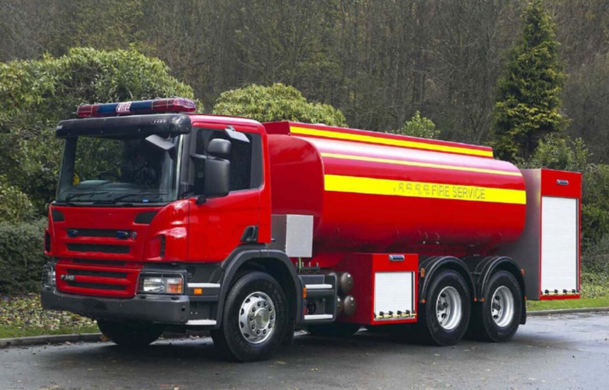 Water Bowser Fire Truck (2)