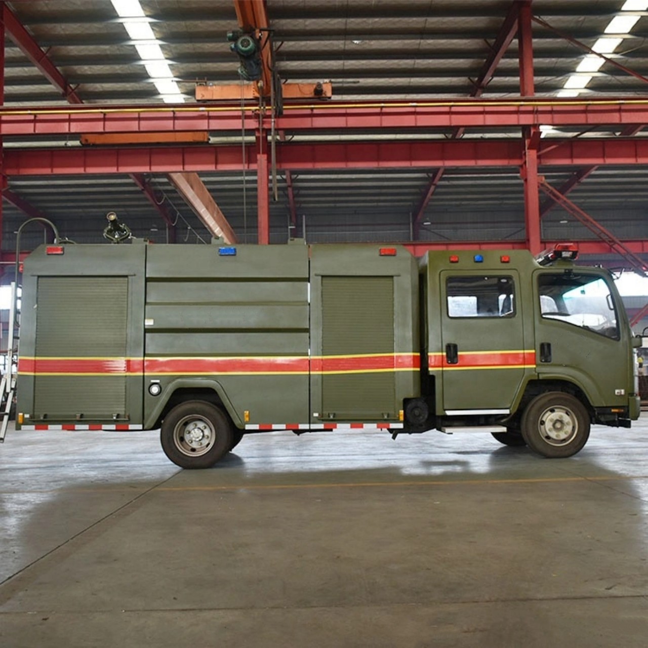 Army green fire truck (4)