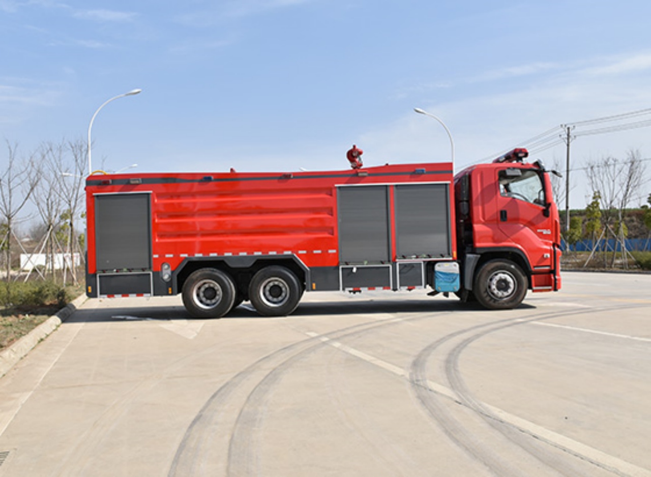 ISUZU 12000 Liters Dry Powder Fire Truck (3)