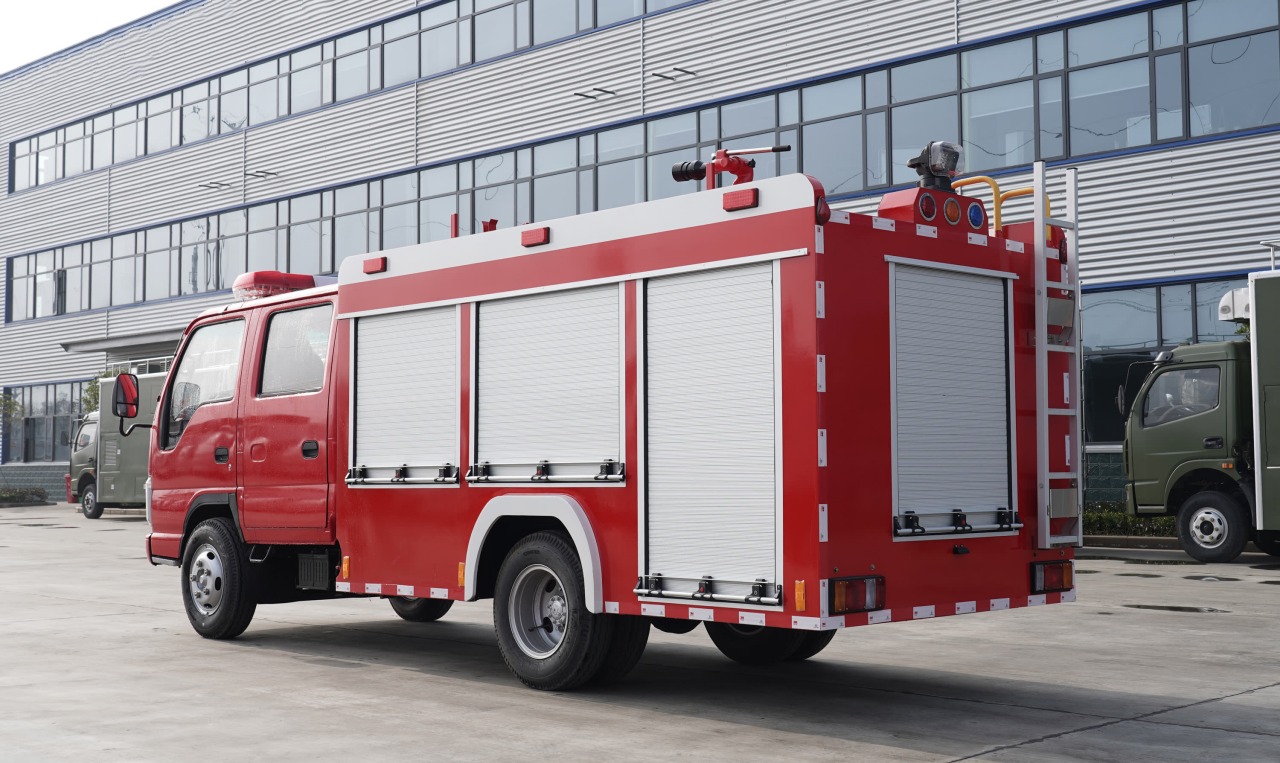 Walk-in Rescue Truck (6)