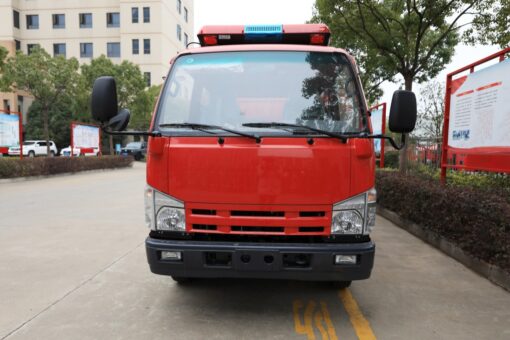 ISUZU 1300 Liters Water Foam Fire Truck (2)