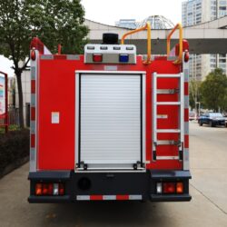 ISUZU 1300 Liters Water Foam Fire Truck (3)