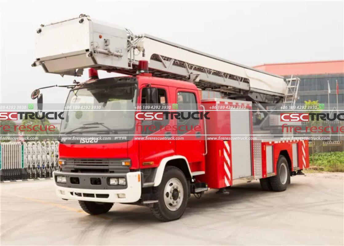 ISUZU 30M Ladder Fire Truck