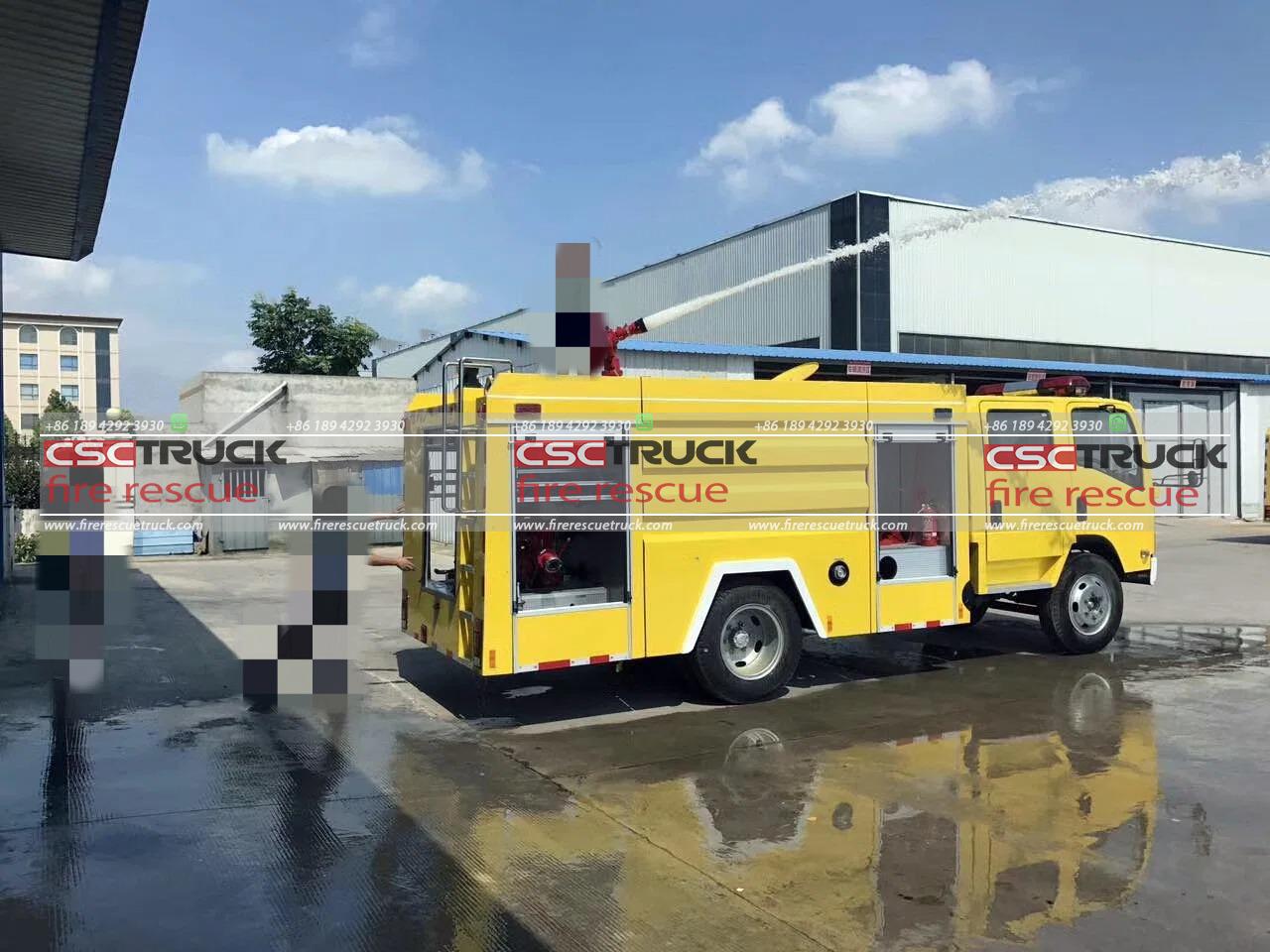 ISUZU 4000 Liters Foam Fire Truck (3)