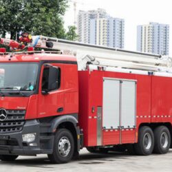 Benz 25M Tower Fire Truck (3)