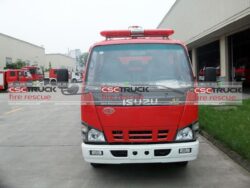 ISUZU 2000 Liters Small Fire Engine (2)