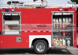 ISUZU 3000 Liters Water Foam Small Fire Truck (3)