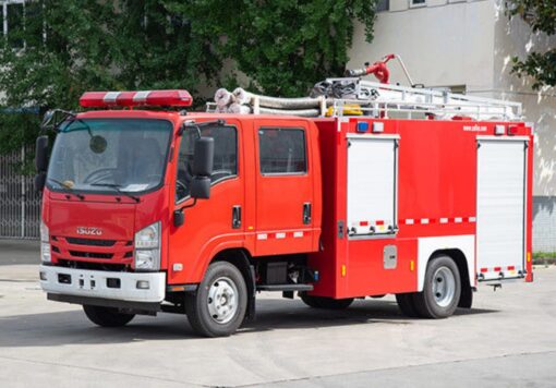 ISUZU 3000 Liters Water Foam Small Fire Truck