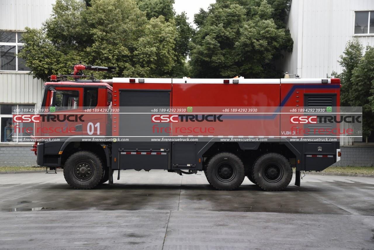 6x6 SHACMAN X3000 Airport Fire Truck (3)