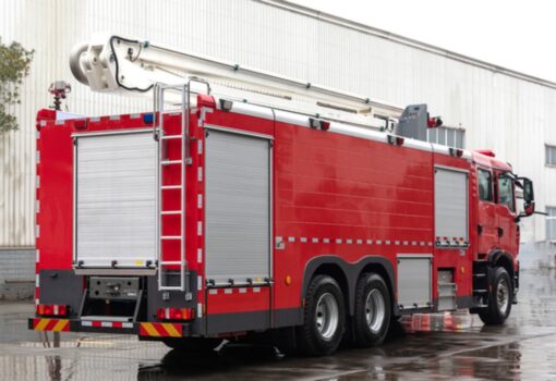 HOWO 20M Water Foam Tower Fire Truck (3)