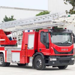 IVECO 32M Aerial Platform Fire Truck (2)