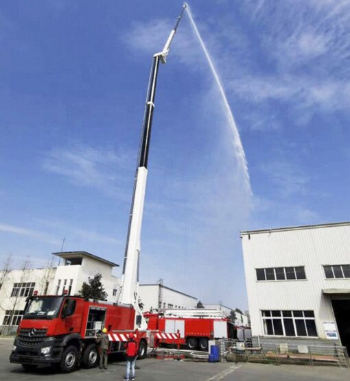 Mercedes Benz 60M Water Tower Fire Truck (4)