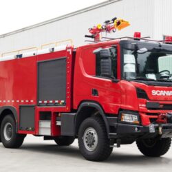 SCANIA 4x4 Airport Rescue Fire Fighting Truck (2)