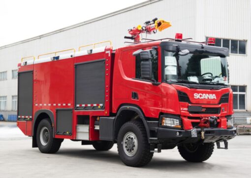 SCANIA 4x4 Airport Rescue Fire Fighting Truck (2)