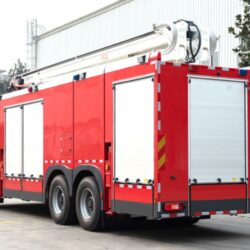 Volvo 25M Water-Foam-Powder Tower Fire Truck (4)