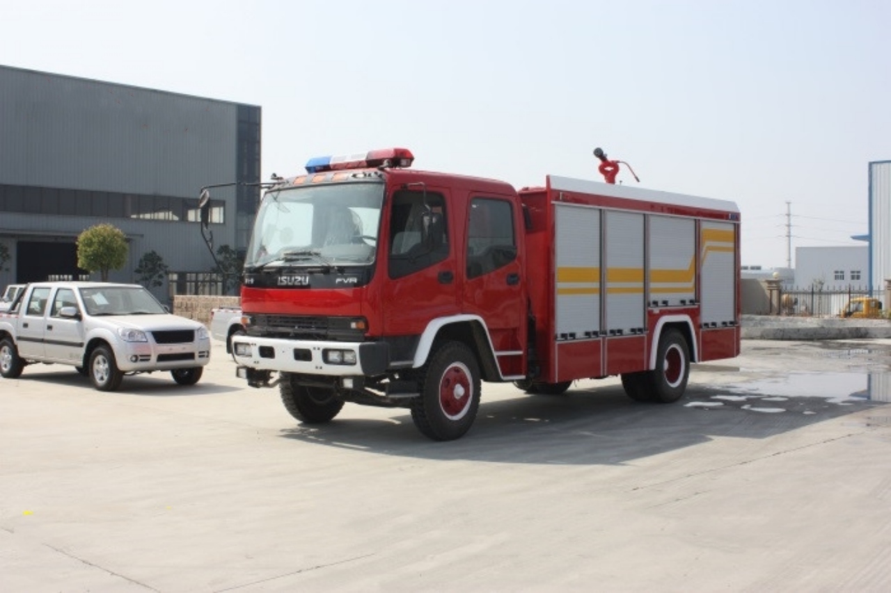 ISUZU FVR Multipurpose Fire Rescue Truck (3)