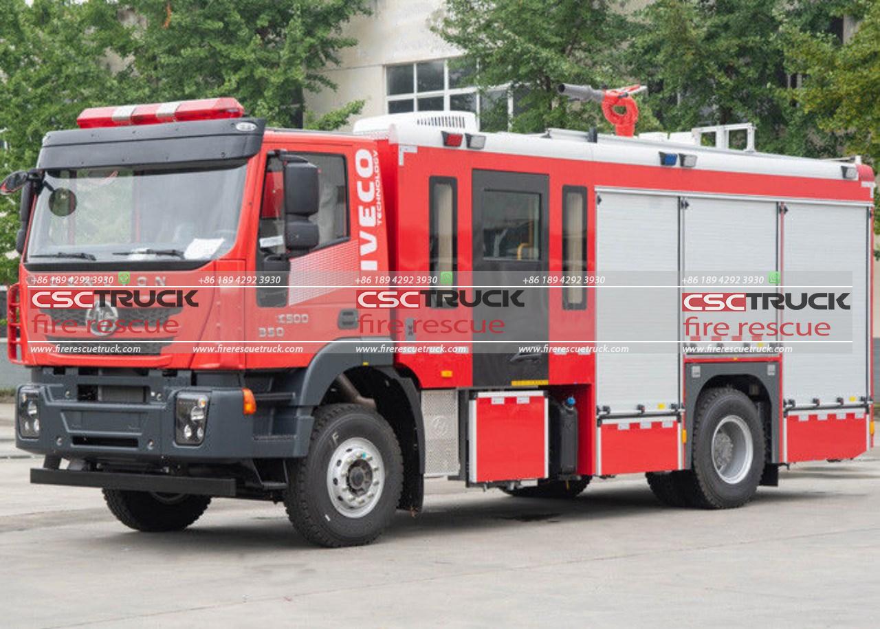 IVECO 4000 Liters Water Foam Fire Truck