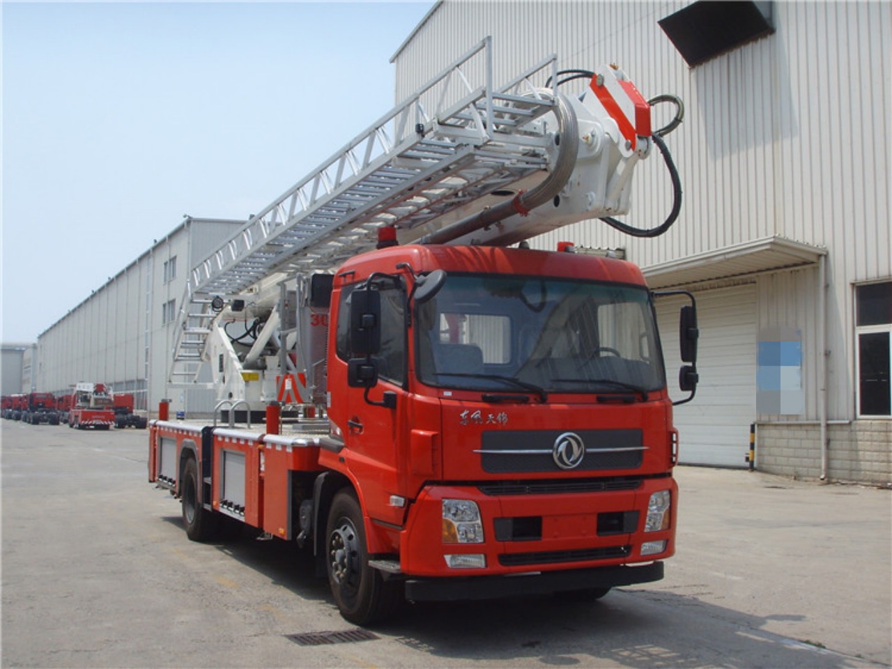 22M Telesquirt Small Fire Truck (2)