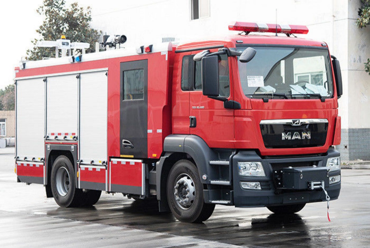 MAN 4000 Liters Small Water Fire Truck