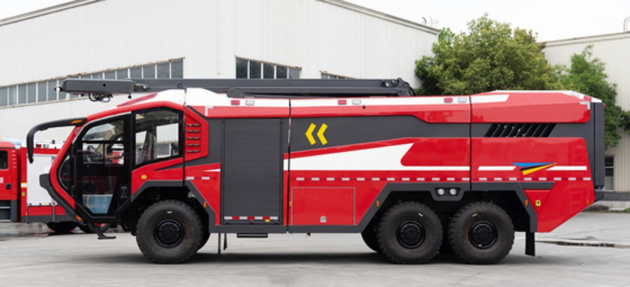 6x6 14000 Liters ARFF Fire Truck (3)