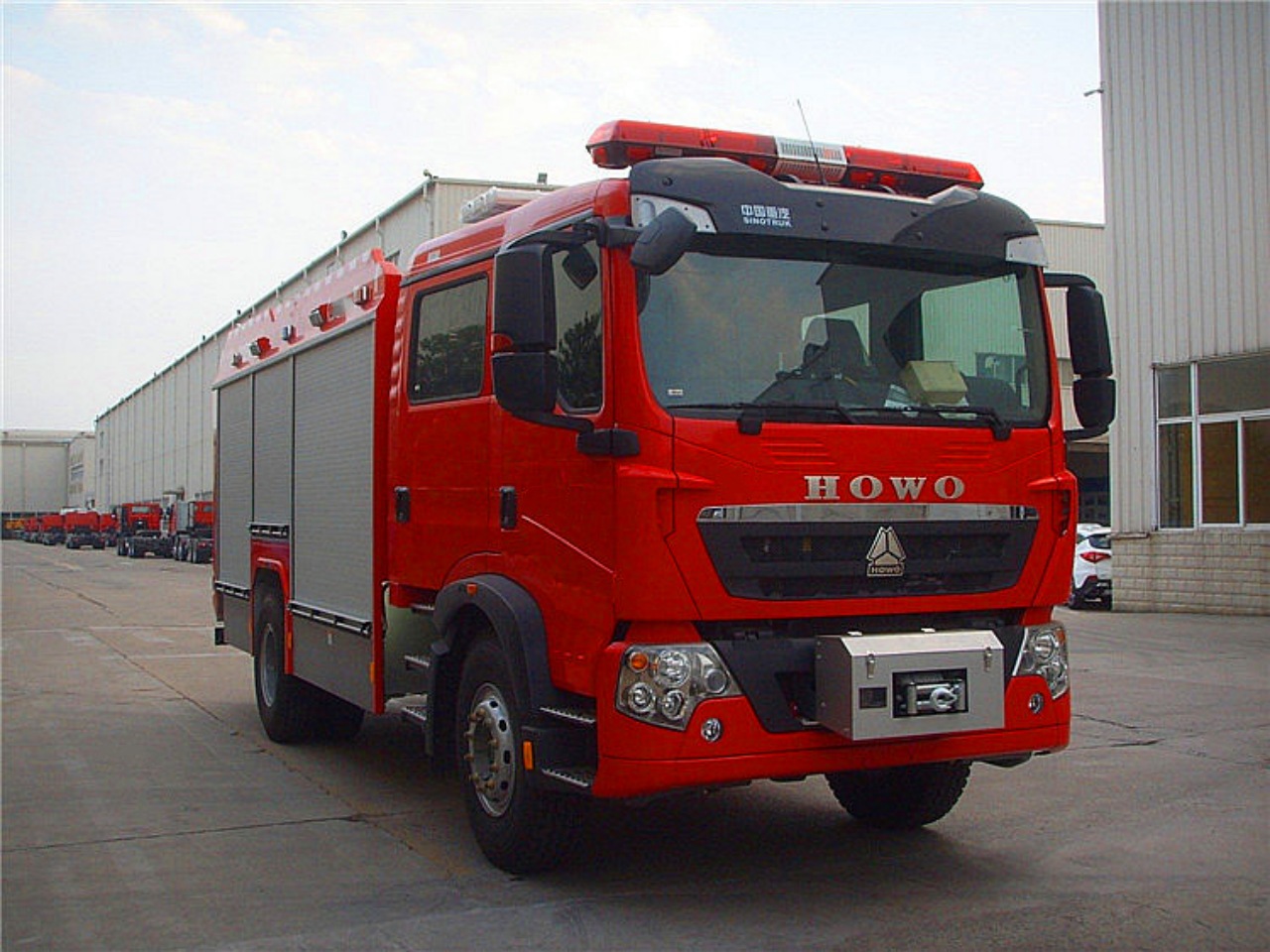 HOWO 5Ton Foam Fire Truck (2)