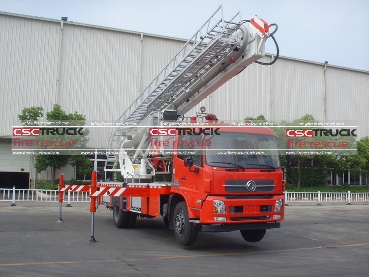 22M Aerial Ladder Fire Engine (2)
