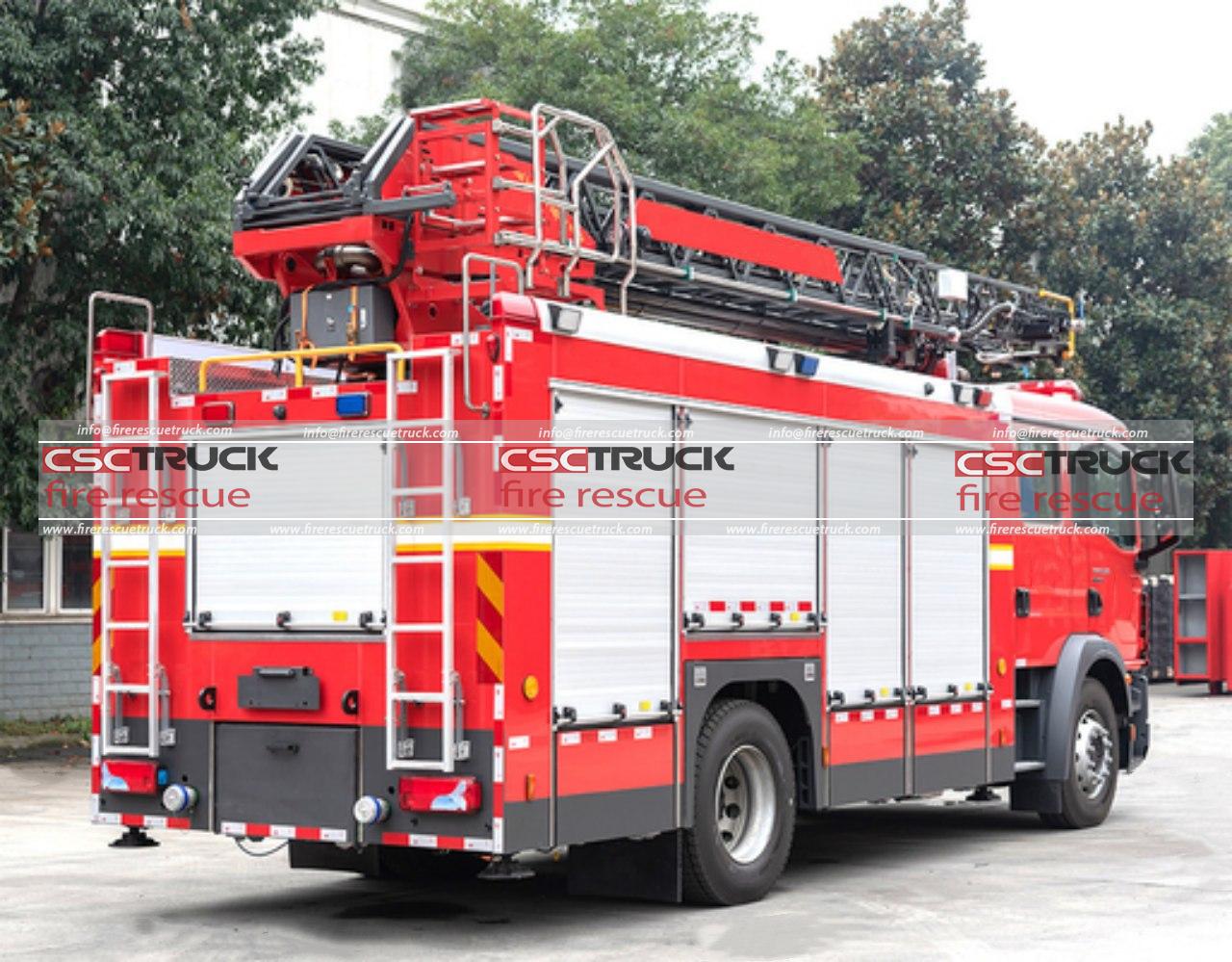 MAN 18M Aerial Ladder Fire Truck (3)