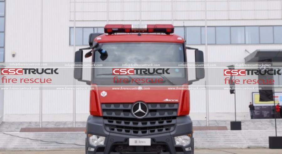 Mercedes-Benz Arocs All-terrain Chassis, 578-horsepower Fire Truck! (2)