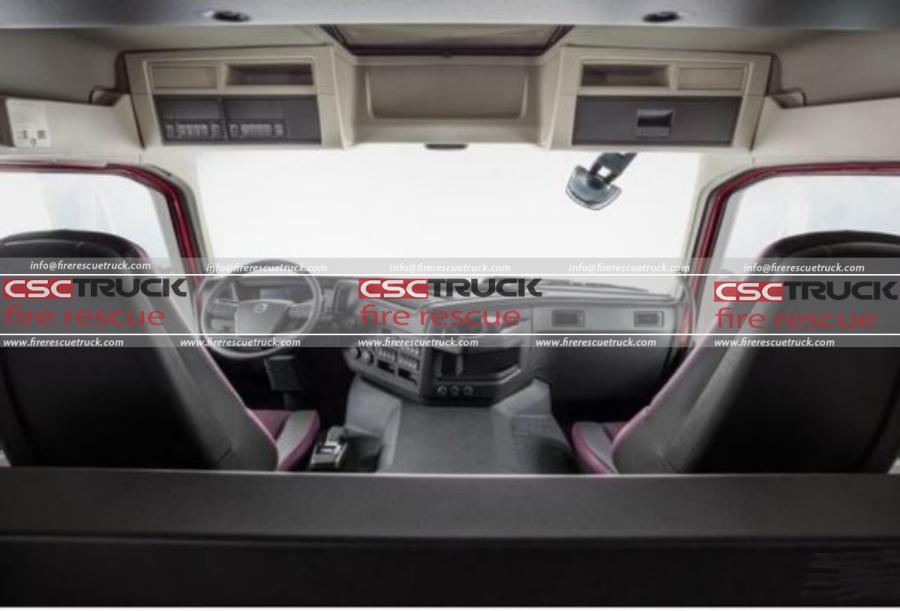 Seats 8 Crew Members In-Depth Overview of the Volvo FMX Fire Truck (10)