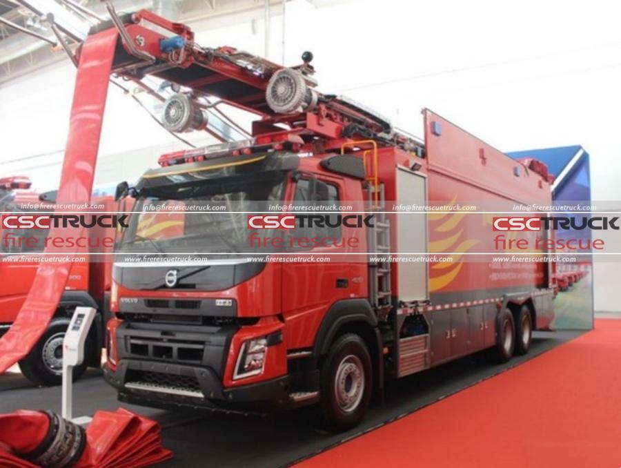 Seats 8 Crew Members In-Depth Overview of the Volvo FMX Fire Truck (15)