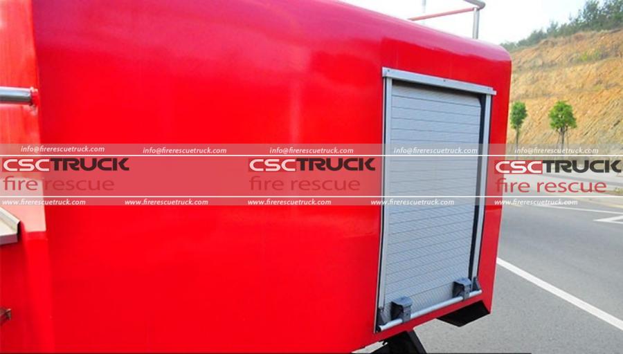 Dongfeng Single-Axle Small Water Tanker Fire Truck, the Alleyway Elf! (6)