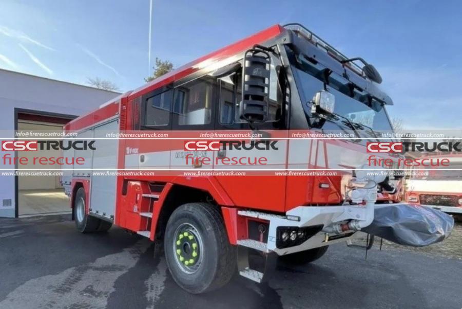 Czech Firefighting New Force 3rd-Generation Tatra Force Wildland Fire Truck (4)